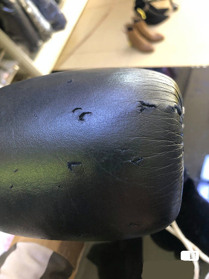 Winning Gloves (Refurbished)